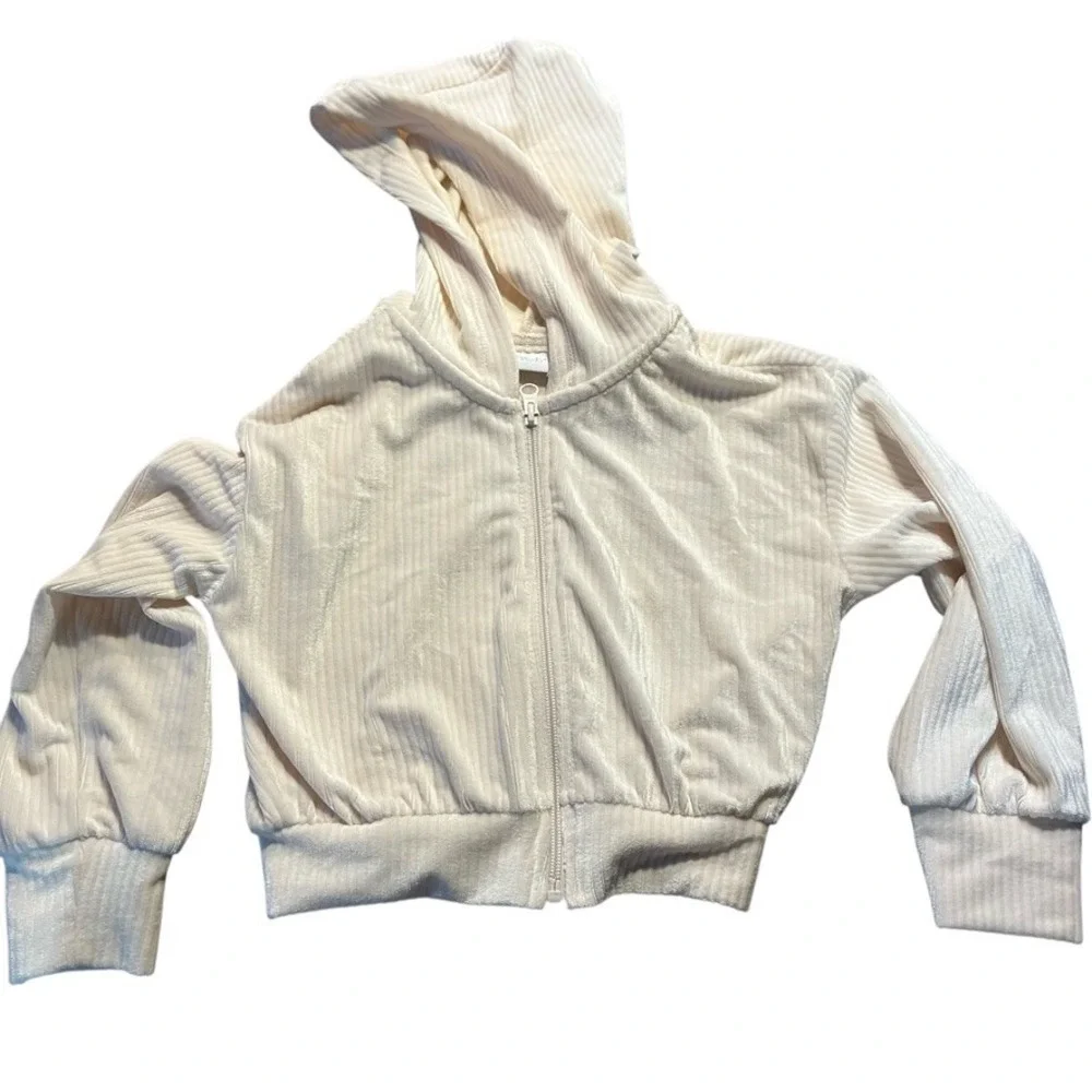 The‎ Children's Place Girls Size S/P 5/6 Frappe Cream Velour Zip Up Hoodie